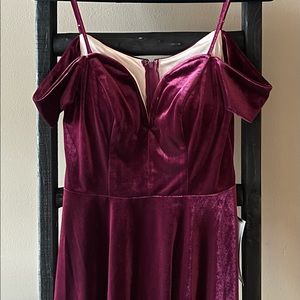 City studio women’s deep purple velvet dress